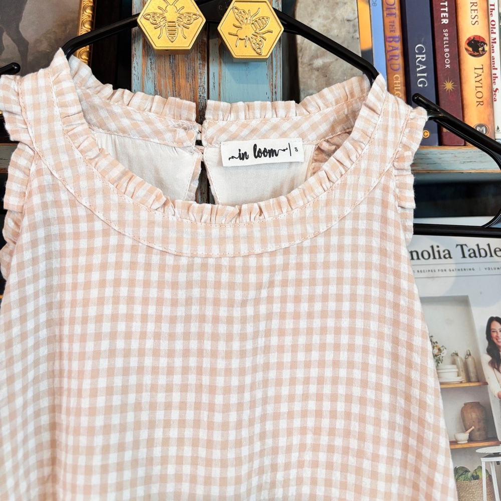 In loom Size small gingham dress key hole back - Picture 7 of 11